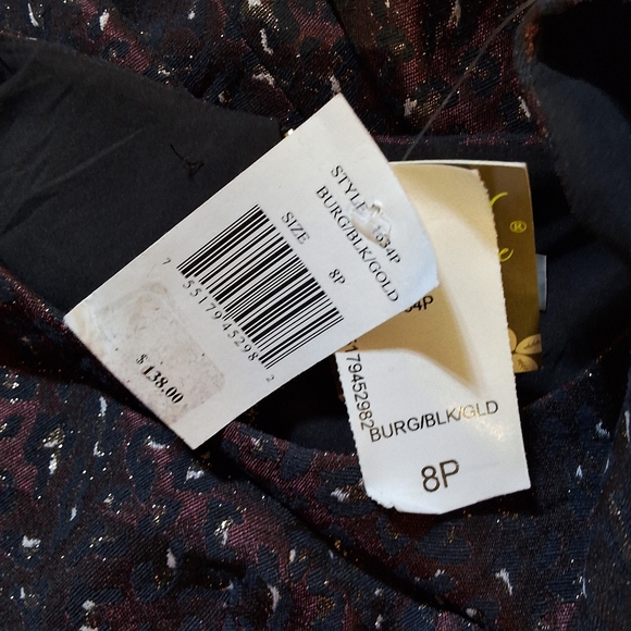 NWT TAYLOR ZIPPERED SLEEVELESS JEWEL NECK ABOVE KNEE FIT + FLARE DRESS - Picture 8 of 12